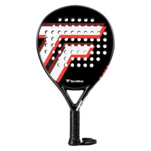Club racket for beginner padel players in Kenya - Mvita Padel